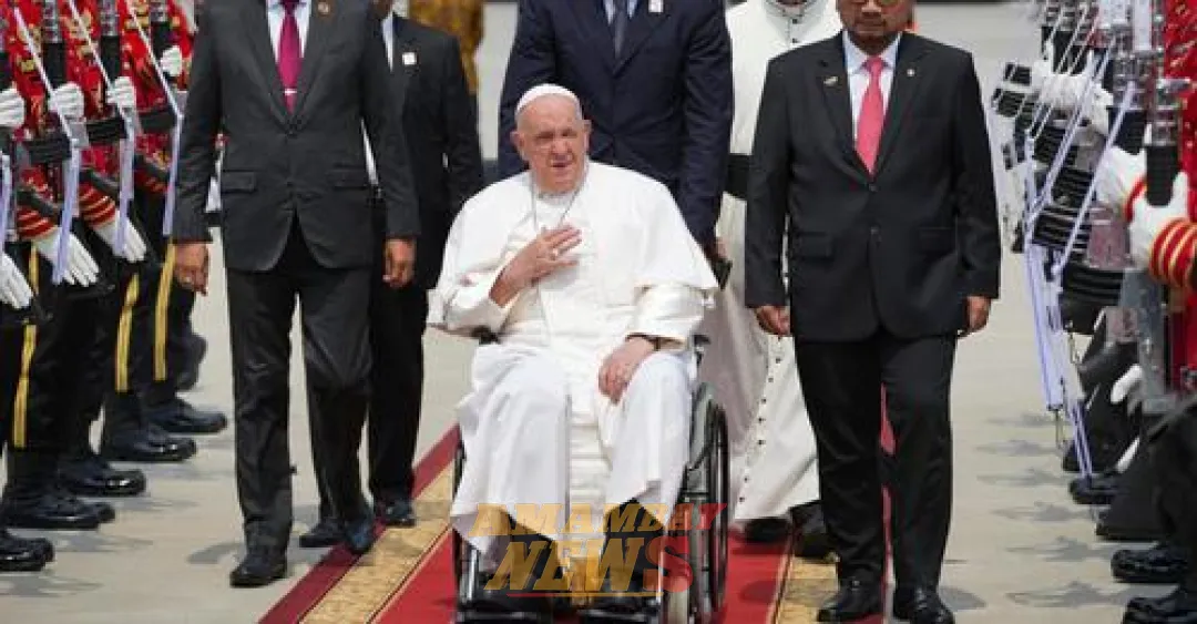 El papa Francisco llegó a Papúa Nueva Guinea como parte de su gira para promover la paz y el entendimiento entre religiones