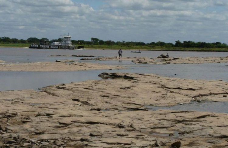 Declaran emergencia hidrológica en los ríos Paraguay y Paraná