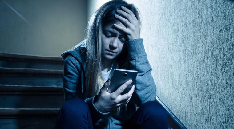 Presentan proyecto para castigar la “violencia digital” y el ciberacoso en redes