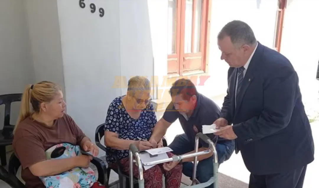 Denuncian suspensión de cedulación en consulados paraguayos