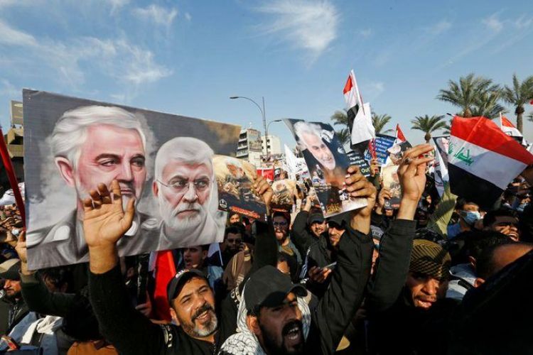 Iraquíes conmemoran aniversario de muerte de Soleimani con cánticos contra EEUU