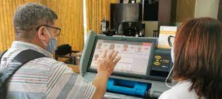 Internas teñidas de Covid, con voto preferencial y máquinas electrónicas de votos