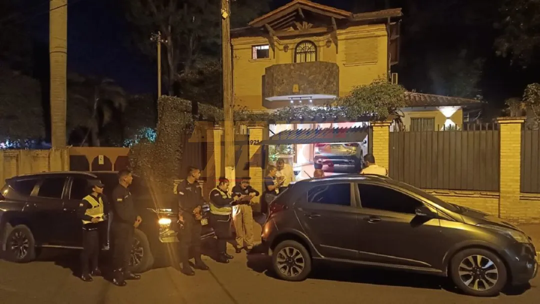 Periodista dice que recibió amenazas desde perfiles falsos por caso mafia de pagarés