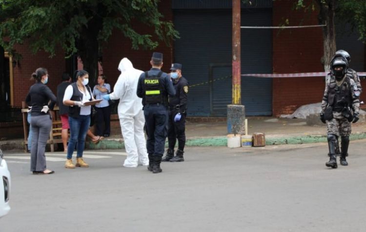 Hombre muere súbitamente frente a la Basílica de Caacupé