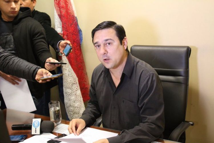 Mencionan entablar juicio político a fiscal general