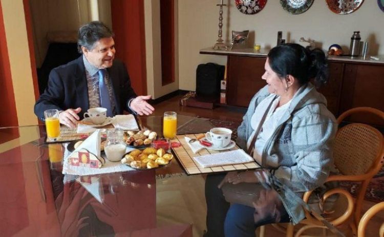 Ministro y doña Obdulia arreglaron sus diferencias