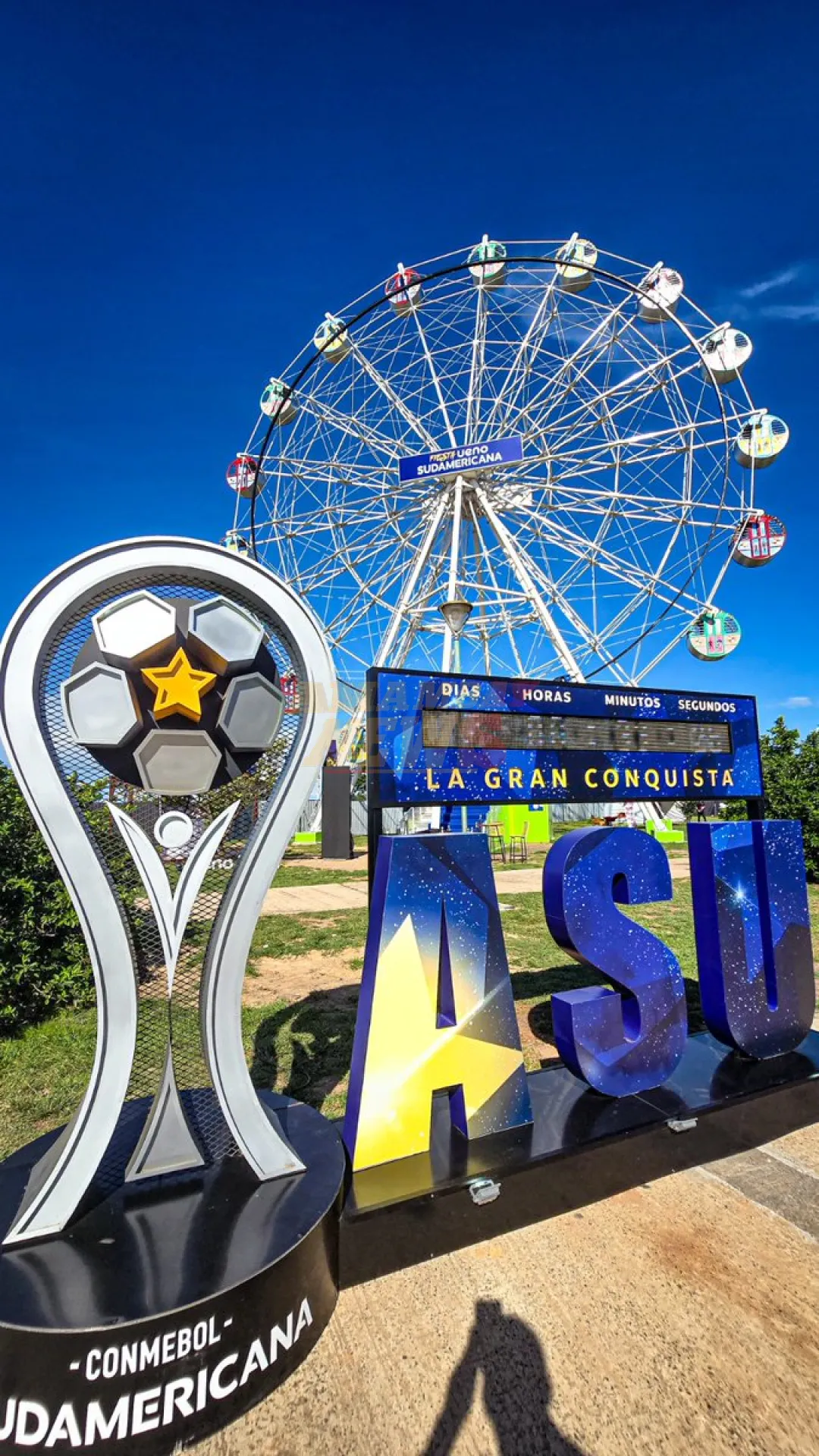 Gobierno instala pantallas gigantes en cuatro puntos de Asunción para vivir la fiesta de la Sudamericana