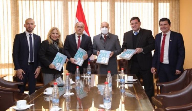 Contralor de la república presenta informe de gestión ante el Congreso