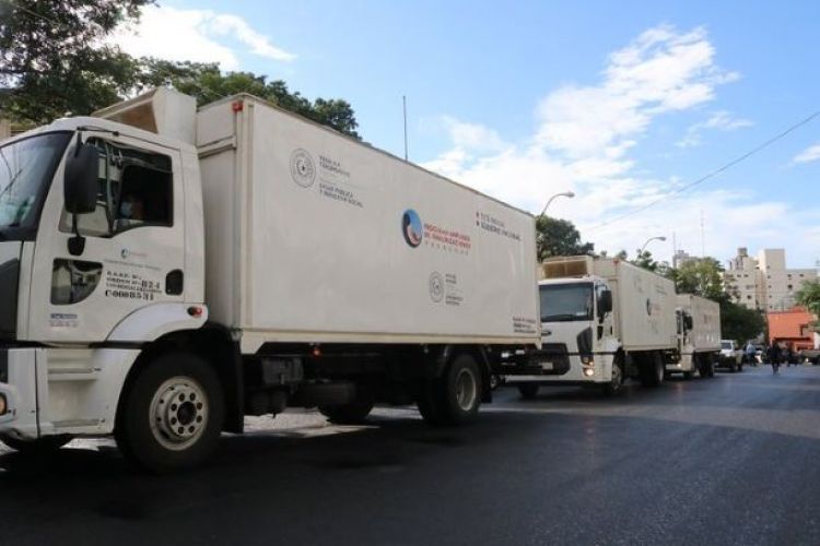 Continúa este domingo la distribución de vacunas AstraZeneca en el interior del país