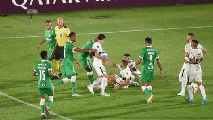 Periodista que dijo que Olimpia es goleable refuerza su opinión