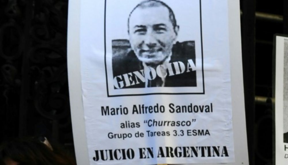 El expolicía Mario Sandoval será extraditado este domingo a Argentina