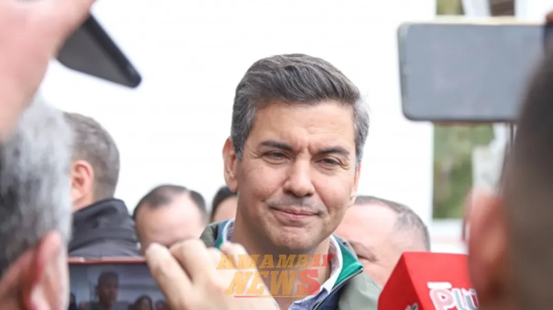 Santi responde con dureza ante consultas sobre inversión en Ueno Bank