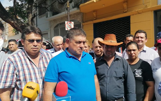 Otorgan arresto domiciliario a líder camionero procesado por un pedido de coima
