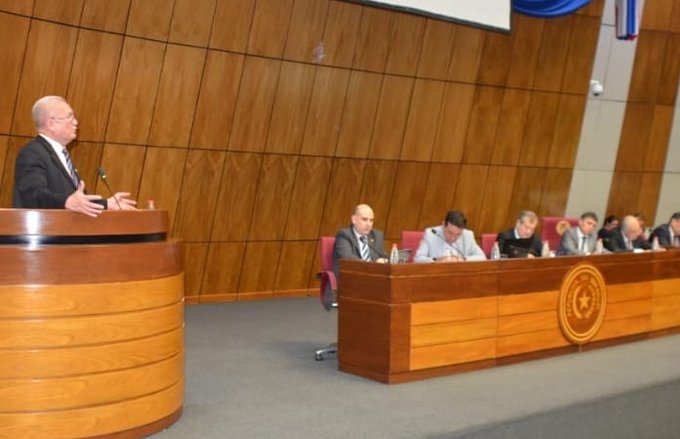 Rolón prometió combatir la corrupción con su “idoneidad y experiencia”