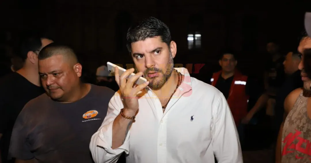 Nenecho reaparece en un vivo de Instagram y los concejales hablan de "manotazos de ahogado"