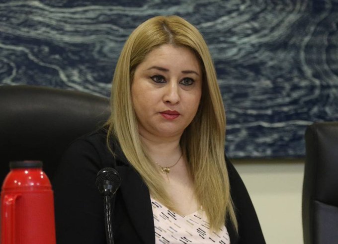 Jueza solicita rechazo a recusación de Dubini por obstruccionista y pide sanción a su abogada