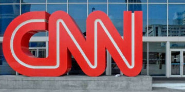 La CNN y Bloomberg también interrumpirán temporalmente su emisión en Rusia
