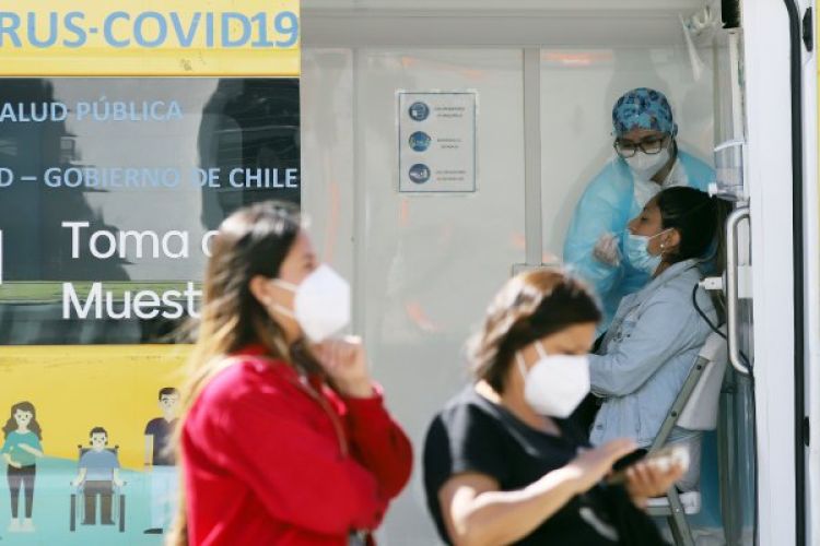 Chile vuelve a batir su récord con 12.500 nuevos contagios de covid-19 en un día