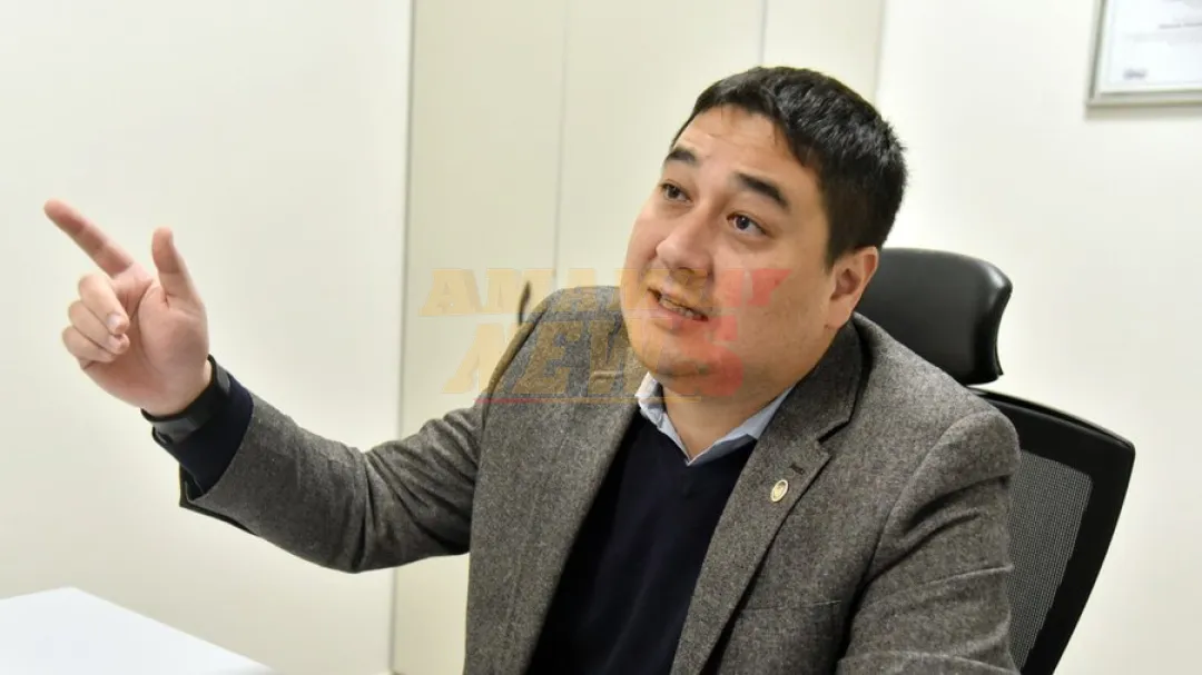 “El presidente está alejado de la realidad”, asegura el senador Nakayama sobre Peña