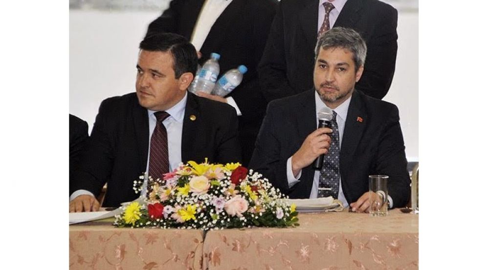 Petta pedirá aumento salarial para docentes del 16%