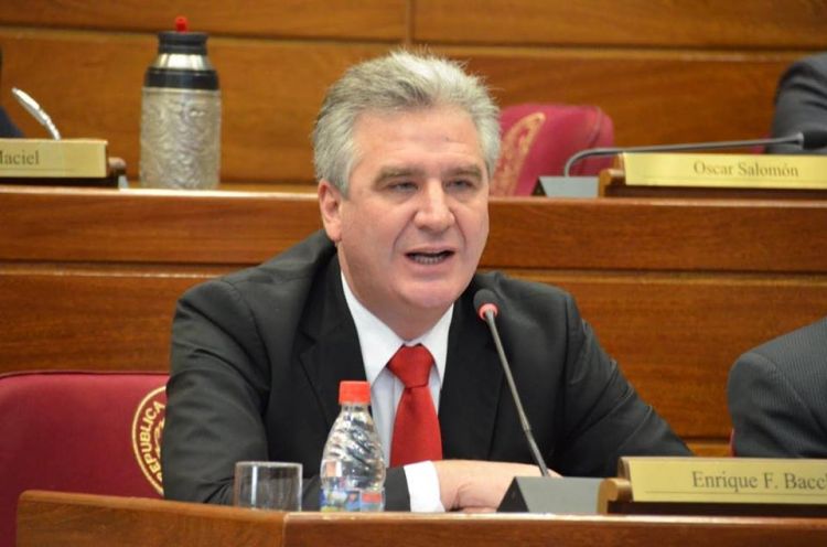 Bacchetta: Rodolfito no es senador porque no fue proclamado por el TSJE
