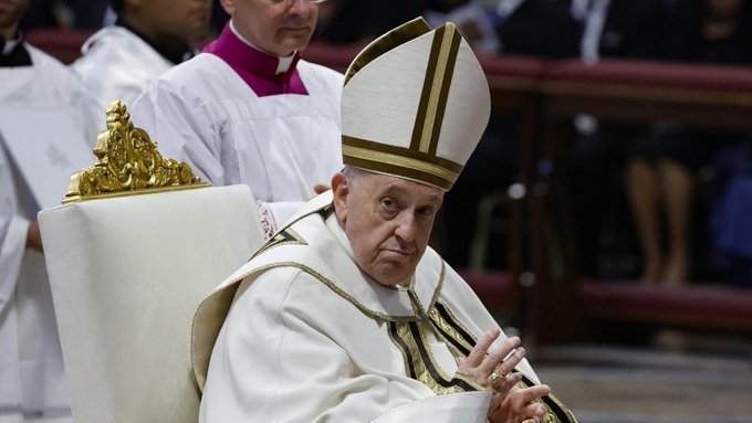 Papa Francisco: “Ser homosexual no es un delito, pero sí es un pecado”