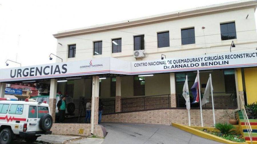 Madre del menor que murió calcinado esta internada en grave estado en Cenquer