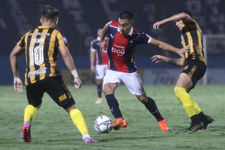 Cerro recibe a Guaraní en un duelo con muchos agregados