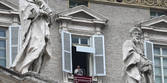 El Vaticano amplió la responsabilidad penal por abusos sexuales a los laicos