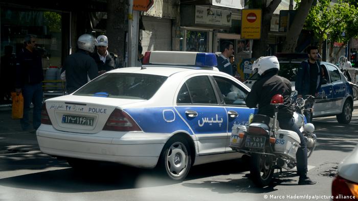 Ataque contra santuario chiita deja al menos 15 muertos en Irán