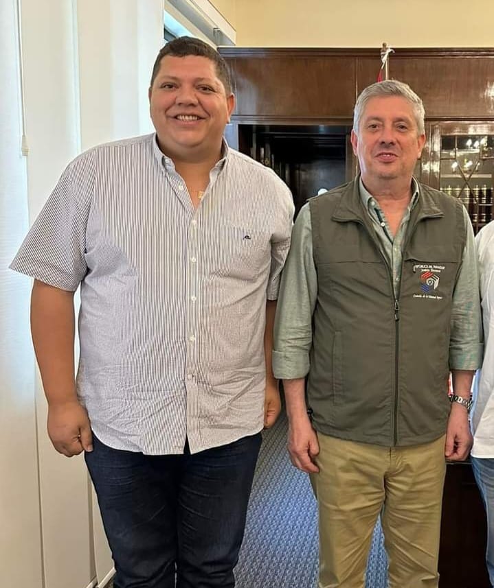 Juancho dice que mantuvo una reunión muy "productiva"  con ministro del TSJE