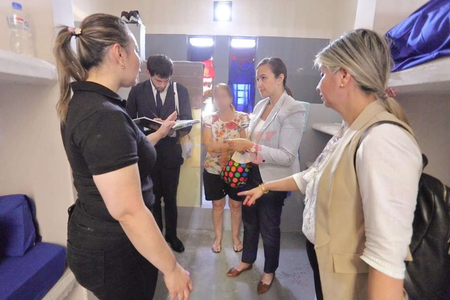 Juezas de Ejecución y Garantías recorrieron penal de mujeres de Emboscada
