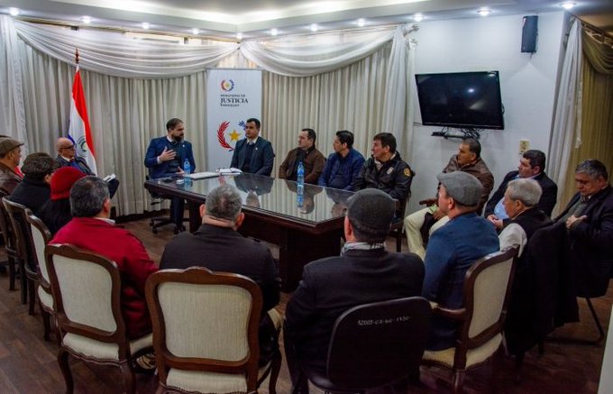 Ministro de Justicia pidió a Directores de penitenciarías trabajar contra la corrupción
