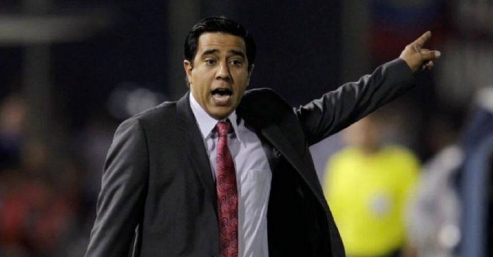 César Farías, nuevo seleccionador de Bolivia