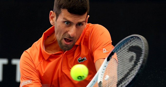 Djokovic consigue su primer triunfo de vuelta a Australia