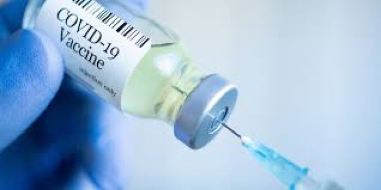 Hoy deben llegar las primeras 36.000 vacunas de Covax