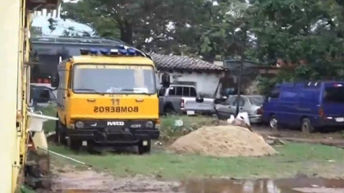 Bomberos están en conflicto con una familia por un terreno en Fernando de la Mora