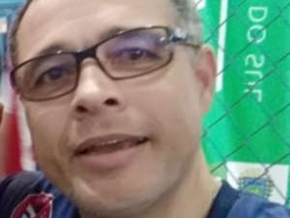 Buscan a profesor acusado de acoso sexual en Ponta Por