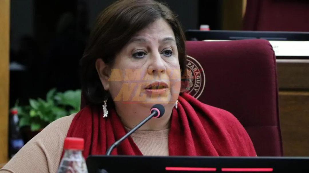 Esperanza señaló contradicciones y errores de la gestión de Santi