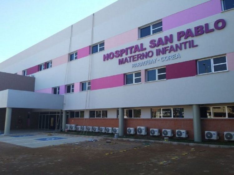 Una mujer con Covid-19 fallece luego de dar a luz en Asunción