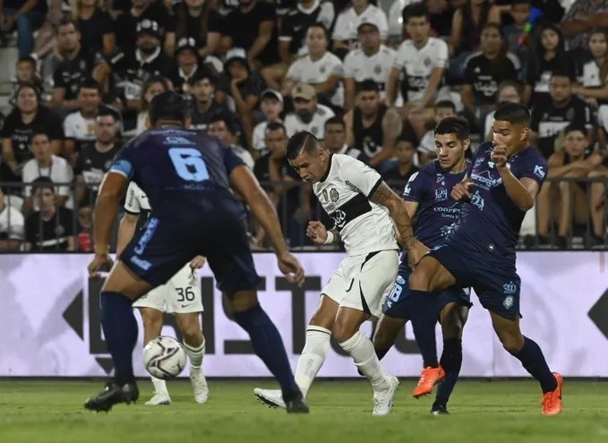 Olimpia visita a Guaireña buscando recuperar terreno