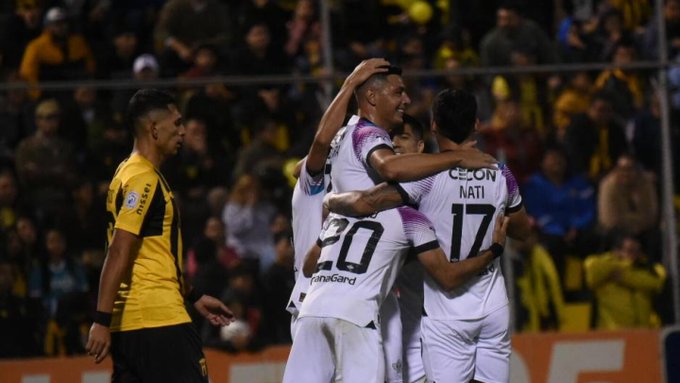 Libertad golea en Dos Bocas