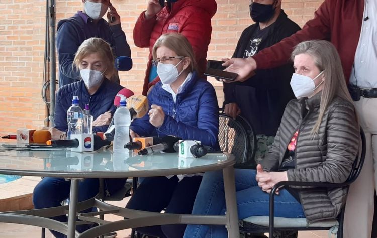 Familia Denis reitera pedido de prueba de vida y canal de comunicación