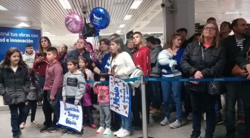 Paraguayos sufren en España por falta de trabajo y deciden regresar al país