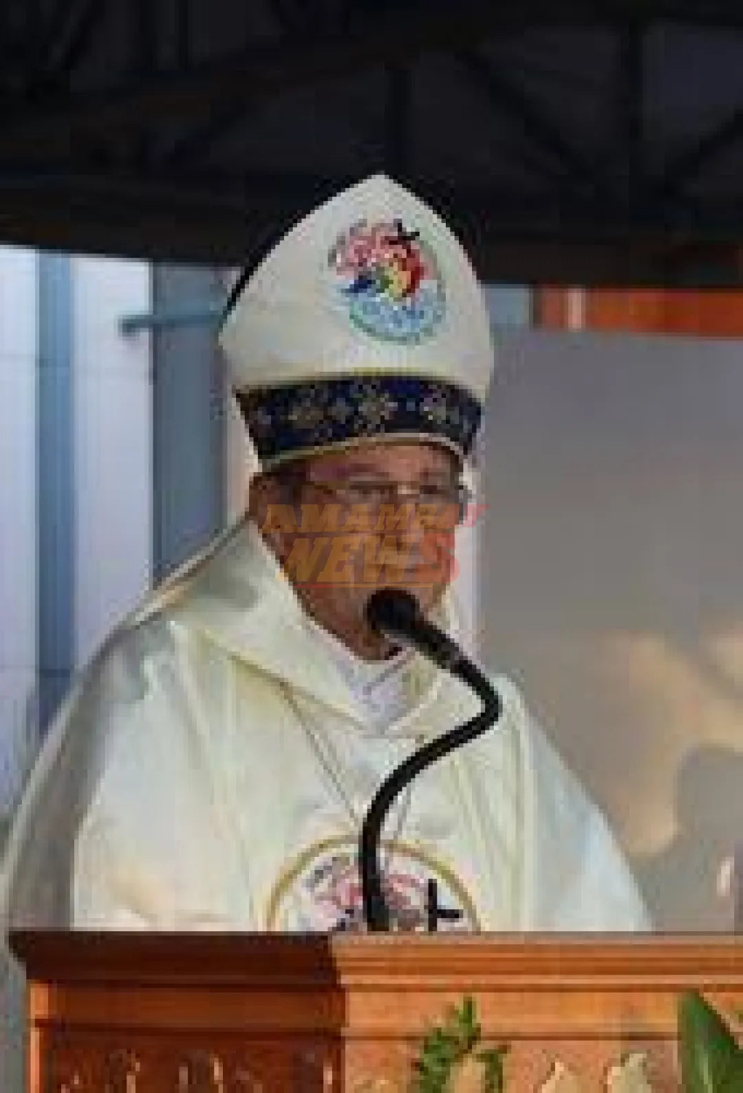 Monseñor Valenzuela llama a construir un «nuevo Paraguay» durante su homilía de Pascua