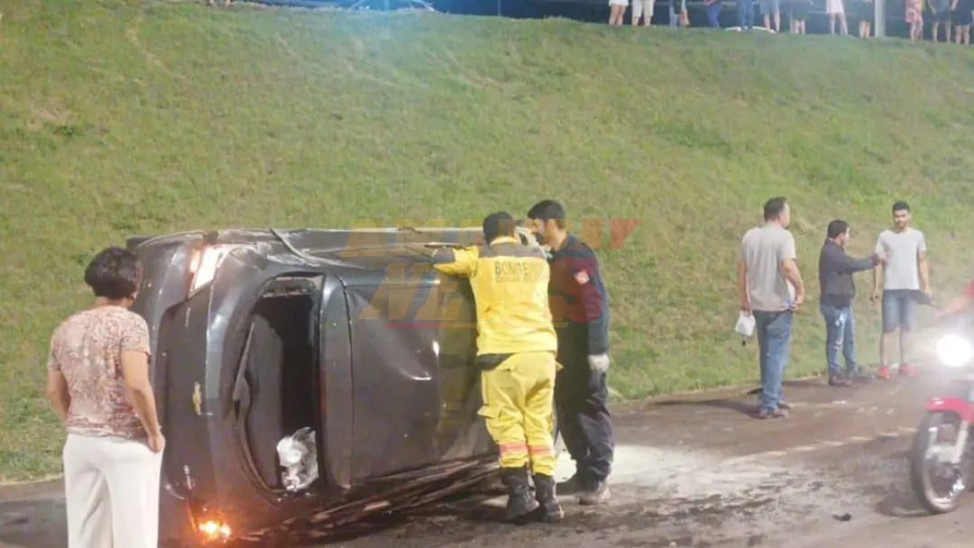 Triple choque deja a un conductor fallecido sobre ruta PY07