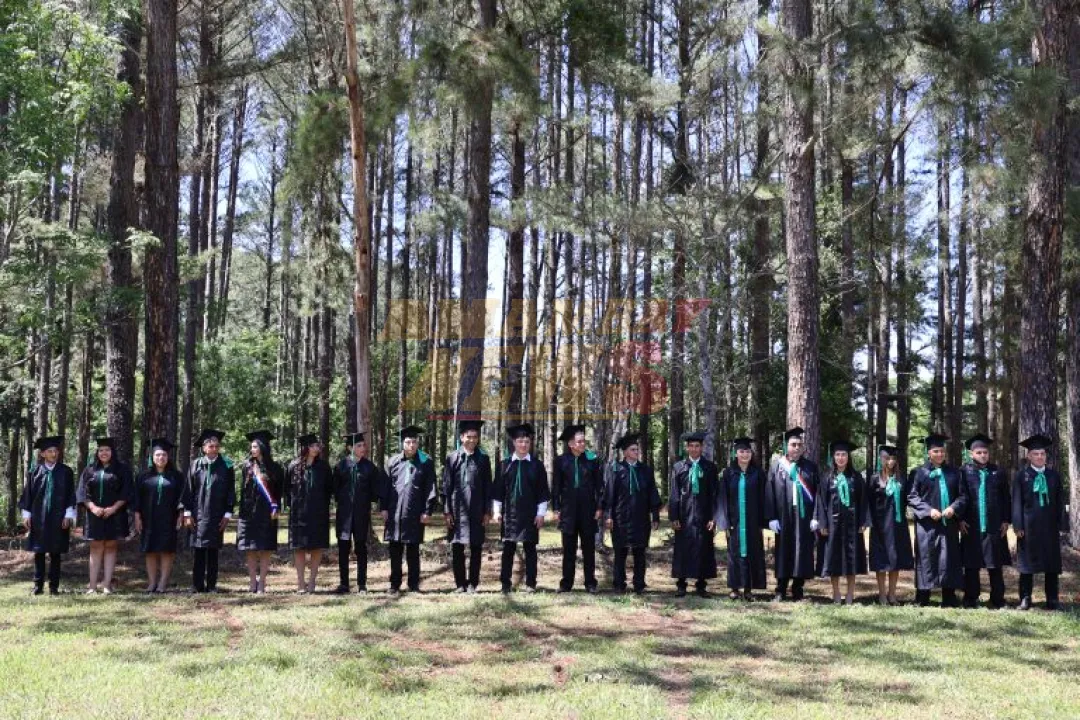 Formación en sector forestal se fortalece con egreso de 24 nuevos técnicos superiores de Itapúa y Alto Paraná