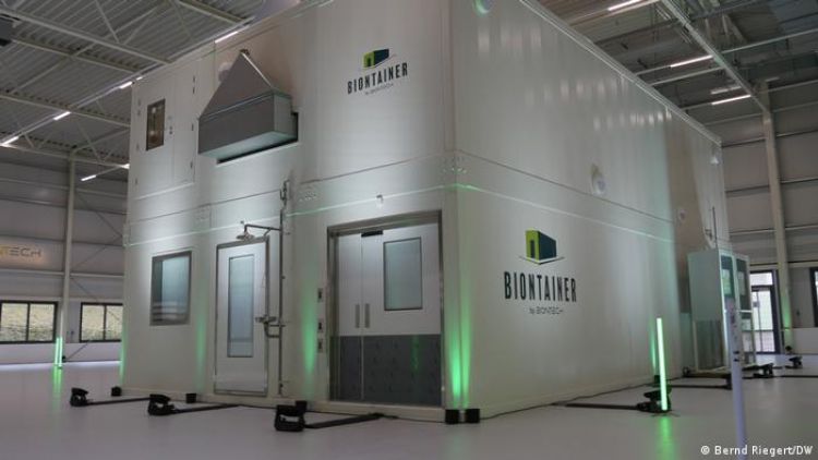 BioNTech planea instalar fábricar móviles de vacuna anticovid en África