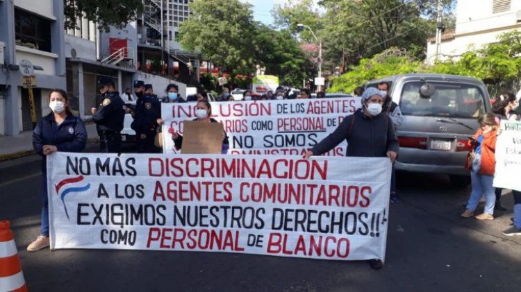 Agentes comunitarios se vuelven a movilizar contra circular que los impide concursar