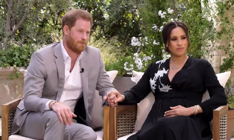 Meghan Markle acusa de racismo a la familia real